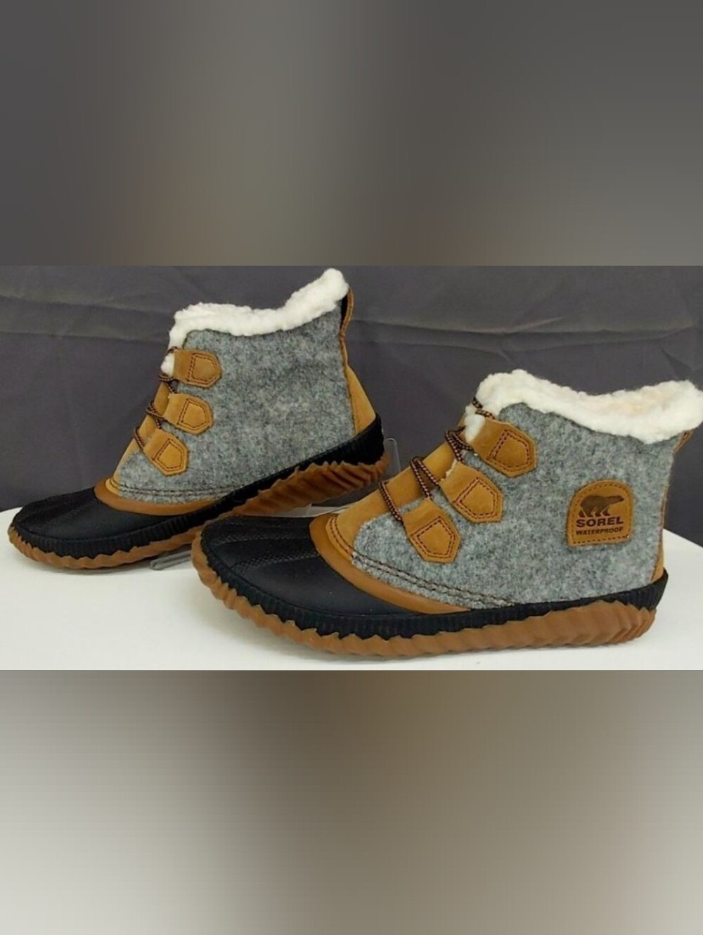 Sorel Out N About Plus Felt Waterproof Boots Size 9.5 Like New MSRP $120 - Picture 5 of 9
